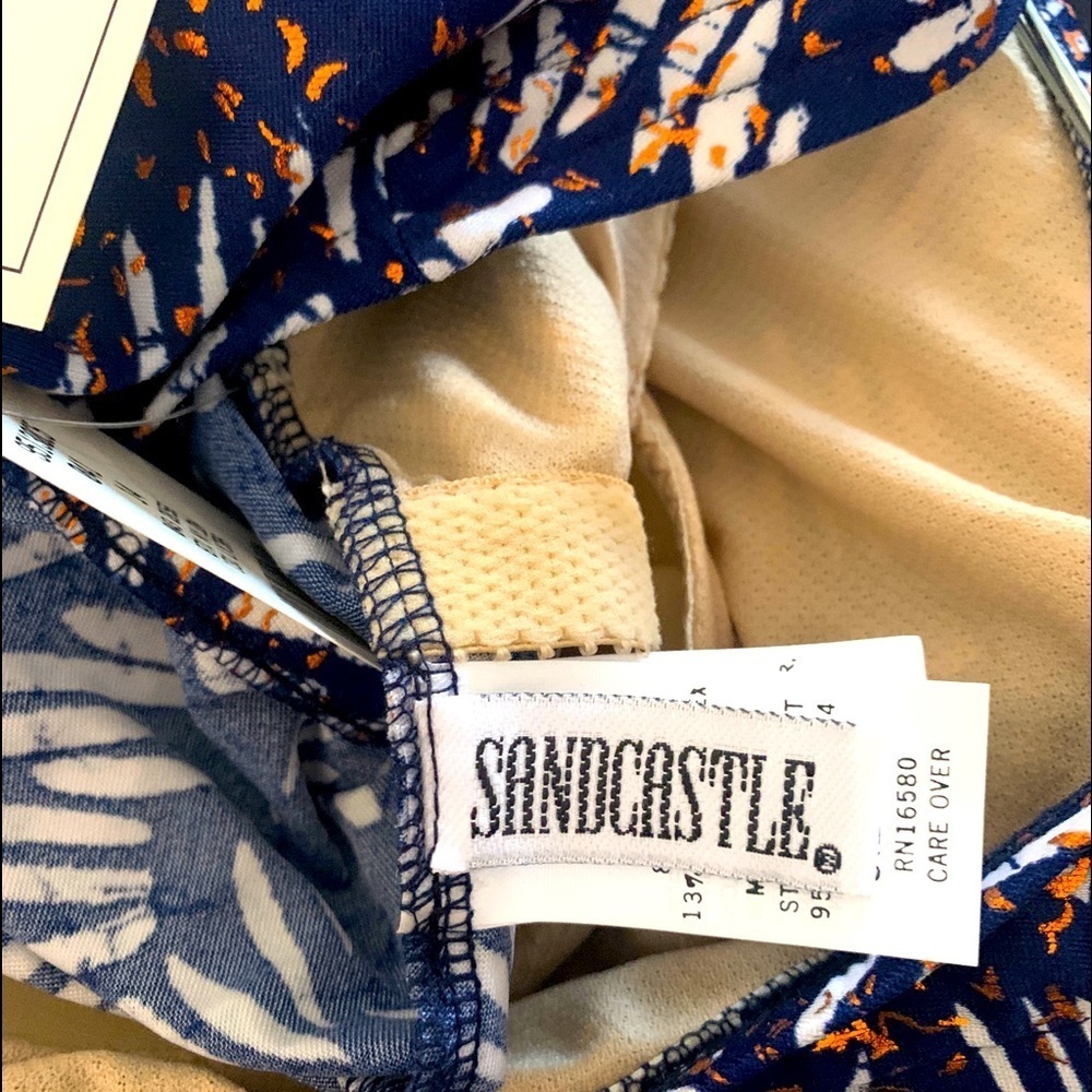SandCastle Swimsuit 14 Metallic Abstract NEW Resort Cruise - Picture 6 of 8
